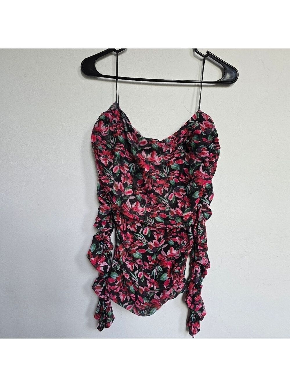 Guess Florencia Pink Floral Ruched Off Shoulder Top Medium - Picture 2 of 9